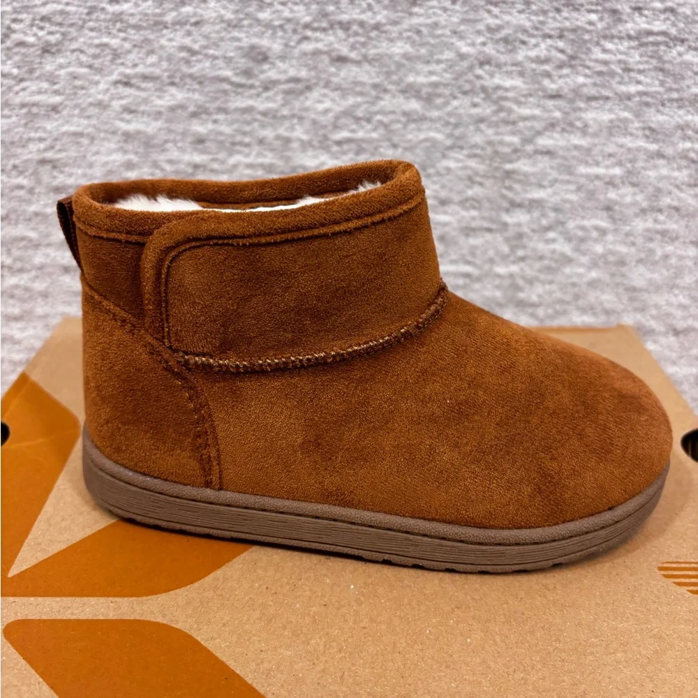Ugg Koola Mini Girls  Toddler‎ Boots Sz 9 Suede Side Zip Chestnut